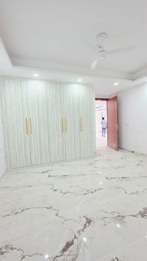 Room in 4 BHK Builder Floor at Freedom Fighters Enclave – for Sale