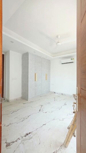 Room in 4 BHK Builder Floor at Freedom Fighters Enclave – for Sale