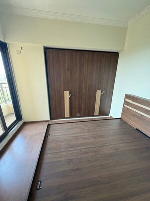 Room in 2 BHK Apartment at Subhash Nagar – for Rent