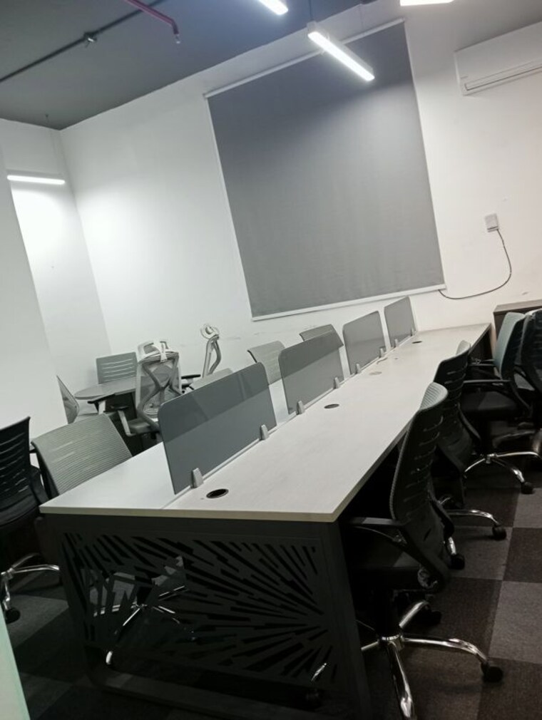Team Area, sector 2 Commercial Office Space 1000 Sq.Ft. In Sector 2 Noida 10475628