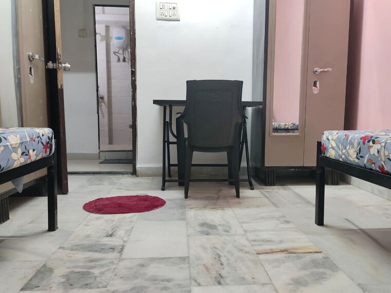 Room, kurla west Pg For Boys & Girls In Kurla West 10475635