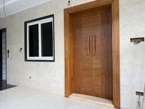 Room in 3 BHK Apartment at Lakdi Ka Pul – for Sale