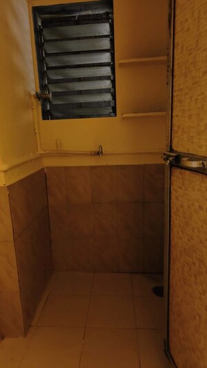 Furnished Amenities in 1 RK Apartment at Aaditya Akashdeep, Santacruz East – for Rent