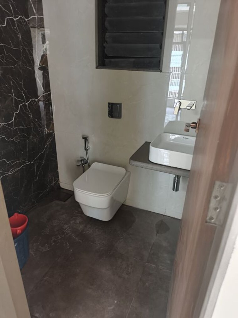 Bathroom, om-niwas-ghatkopar 2 Bedroom 560 Sq.Ft. Apartment In Ghatkopar East Mumbai 10475694