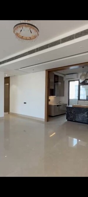 Room in 4 BHK Apartment at ABA County 107, Sector 107 – for Rent