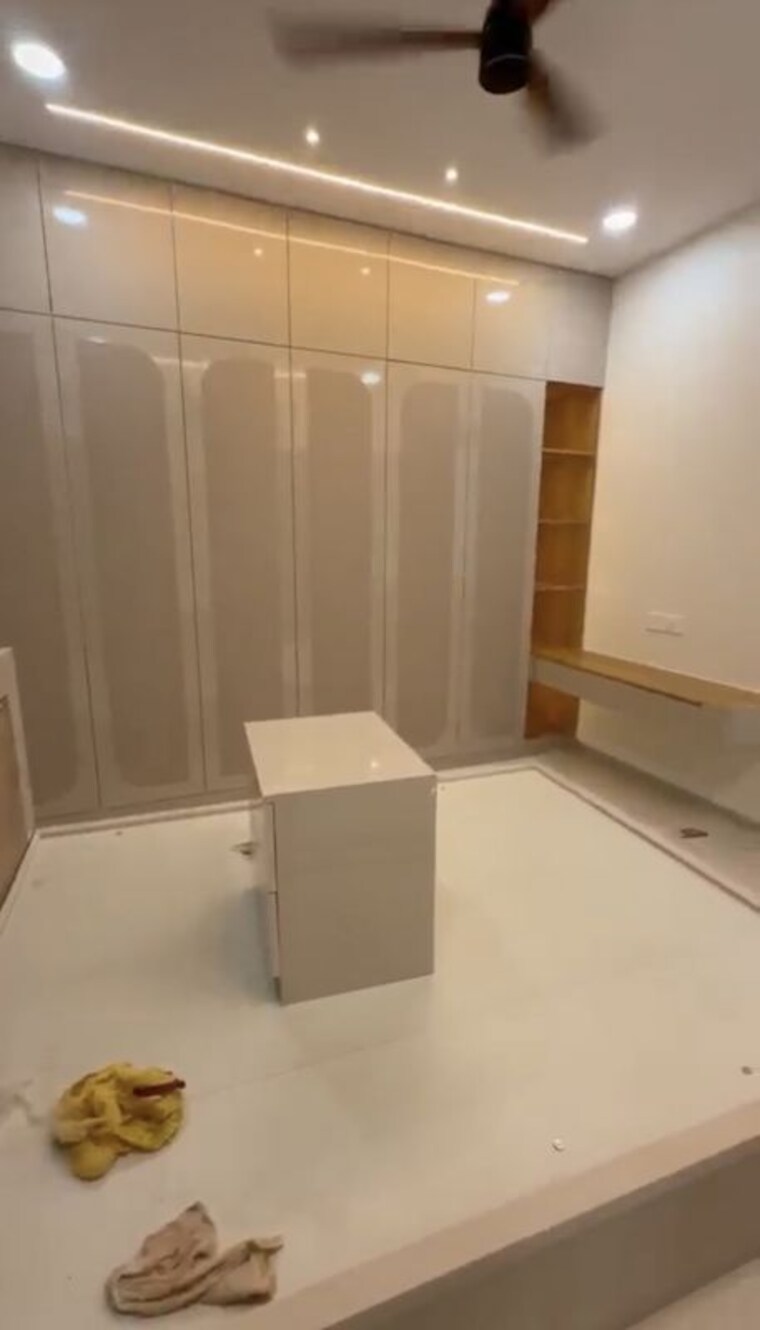 Bedroom, srr-sriram-river-view 3 Bedroom 1885 Sq.Ft. Apartment In Narsingi Hyderabad 10475714