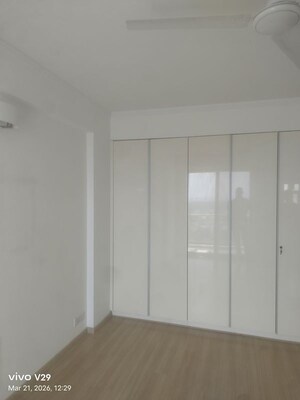 Room in 3 BHK Apartment at Ireo The Grand Arch, Sector 58 – for Rent