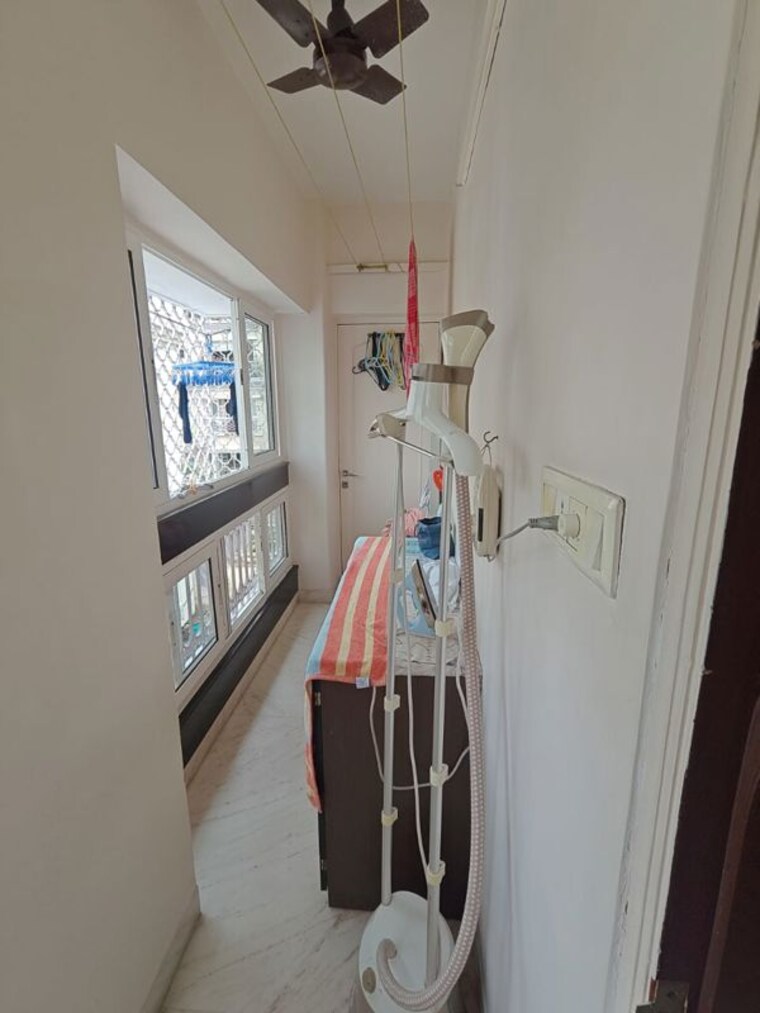Balcony, ballygunge 3 Bedroom 1962 Sq.Ft. Builder Floor In Ballygunge Kolkata 10475762