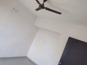 1 BHK Apartment For Rent in Mantra Montana Phase 6, Dhanori