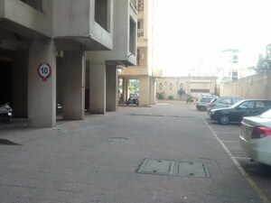 Room in 2 BHK Apartment at Arihant Anaya, Kharghar – for Sale