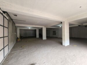 Parking in  Showroom at Edapally – for Rent