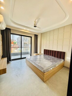 1 BHK + Extra Room Builder Floor For Rent in Sushant Lok I