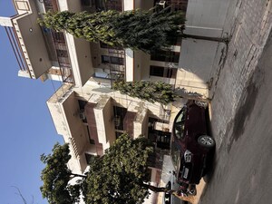  Builder Floor – Exterior View View at Sector 46 - for Sale