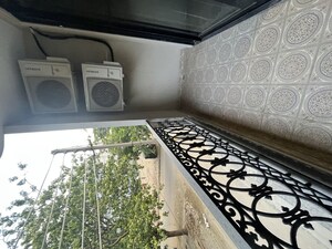 Balcony in 1 BHK Builder Floor at Sector 42 – for Rent