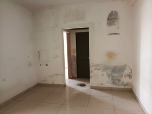 Room in  Apartment at Ghanghretia – for Sale