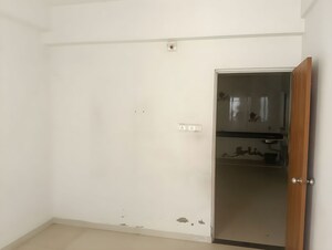 Room in  Apartment at Tarsali – for Sale