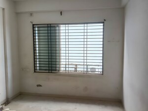 Room in  Apartment at Tarsali – for Sale