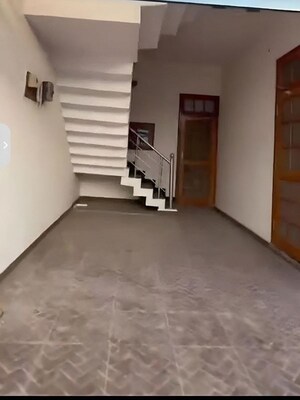 Room in 2.5 BHK Independent House at Arjunganj – for Sale
