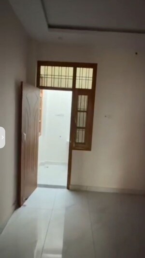 Room in 2.5 BHK Independent House at Arjunganj – for Sale