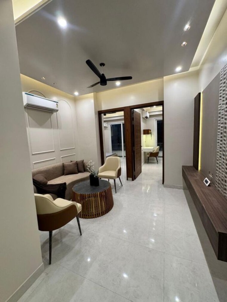 Team Area, sector 43 2 Bedroom 1245 Sq.Ft. Builder Floor In Sector 43 Gurgaon 10475999