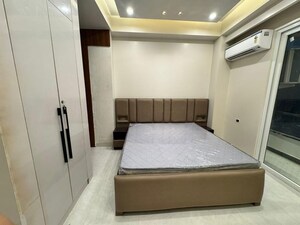 Building Lobby in 2 BHK Builder Floor at Sector 43 – for Rent