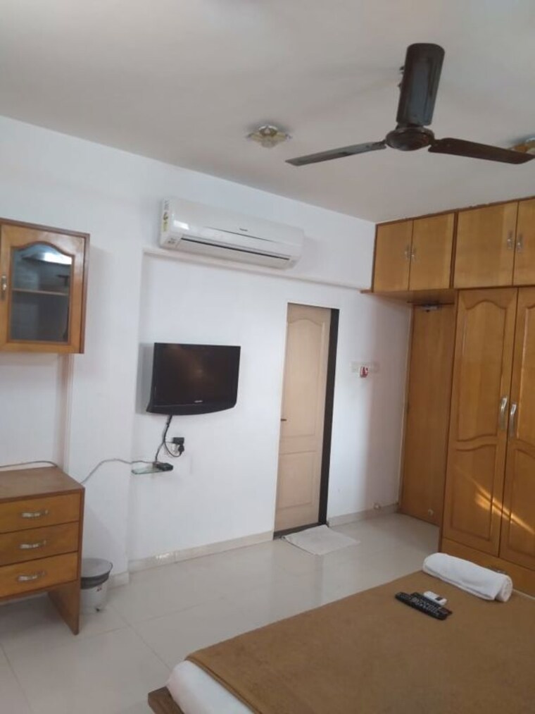 Kitchen, piramal-mahalaxmi 3 Bedroom 1450 Sq.Ft. Apartment In Mahalaxmi Mumbai 10476018