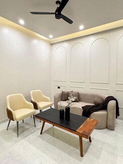 1 BHK + Extra Room Builder Floor For Rent in Sector 42