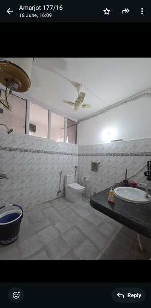Team Area in 2 BHK Builder Floor at Sector 18 – for Rent