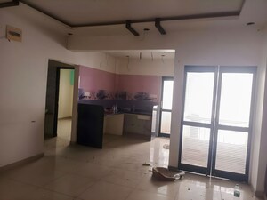 Room in  Apartment at Makarpura – for Sale