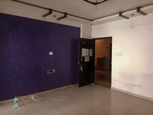 Room in  Apartment at Makarpura – for Sale