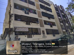  Apartment For Sale in Ameenpur