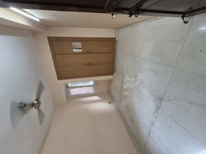 Kitchen in 3.5 BHK Apartment at Mayur Vihar – for Rent