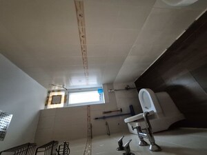 Utility Room in 3.5 BHK Apartment at Mayur Vihar – for Rent