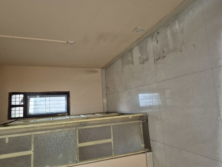 Kitchen, mayur vihar 3.5 Bedroom 1350 Sq.Ft. Apartment In Mayur Vihar Delhi 10476103