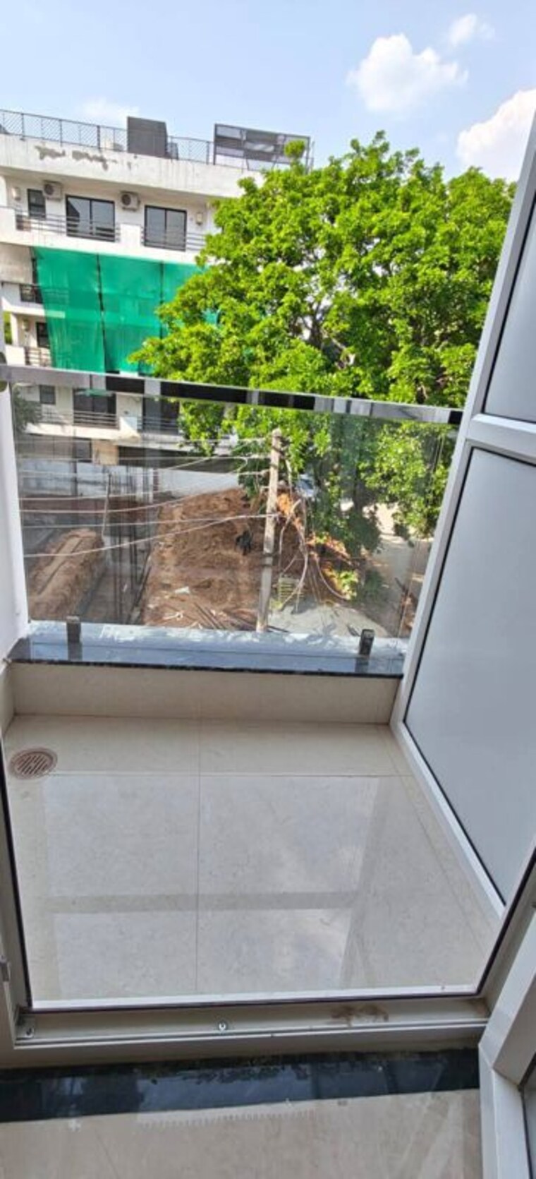 Balcony, bharat-residency-gurgaon 1 RK 500 Sq.Ft. Builder Floor In Sector 15 Gurgaon 10476144