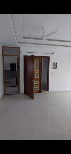 2 BHK Builder Floor For Rent in Ballupur