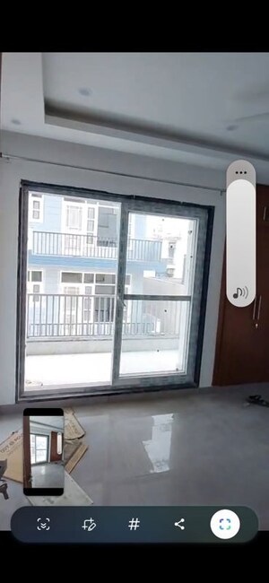 Room in 2 BHK Builder Floor at Ballupur – for Rent