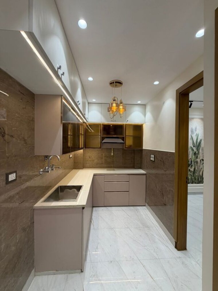 Kitchen, uttam nagar 3.5 Bedroom 910 Sq.Ft. Builder Floor In Uttam Nagar Delhi 10476150