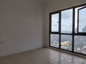 Room in 2 BHK Apartment at Sheth Auris Serenity Tower 3, Malad West – for Sale