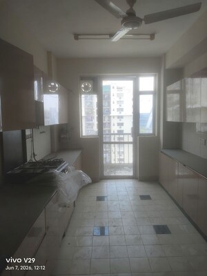 Building Lobby in 3 BHK Apartment at Parsvnath Green Ville, Sector 48 – for Sale