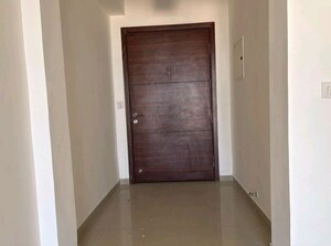 3.5 BHK Apartment – Entrance View at DLF New Town Heights II, Sector 86 - for Rent