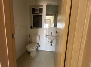Bathroom in 3.5 BHK Apartment at DLF New Town Heights II, Sector 86 – for Rent
