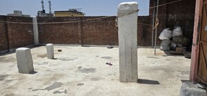  6+ BHK Independent House at Madanpur Khadar – for Sale