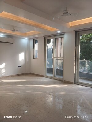 3 BHK Builder Floor For Sale in Sector 63