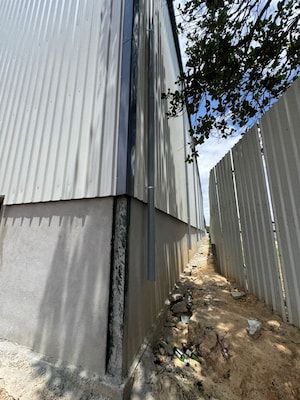 Balcony in  Warehouse at Gundur – for Rent