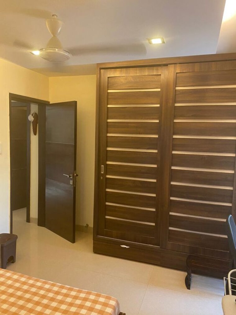 Room, navin nagar 3 Bedroom 1300 Sq.Ft. Apartment In Navin Nagar Mumbai 10476189