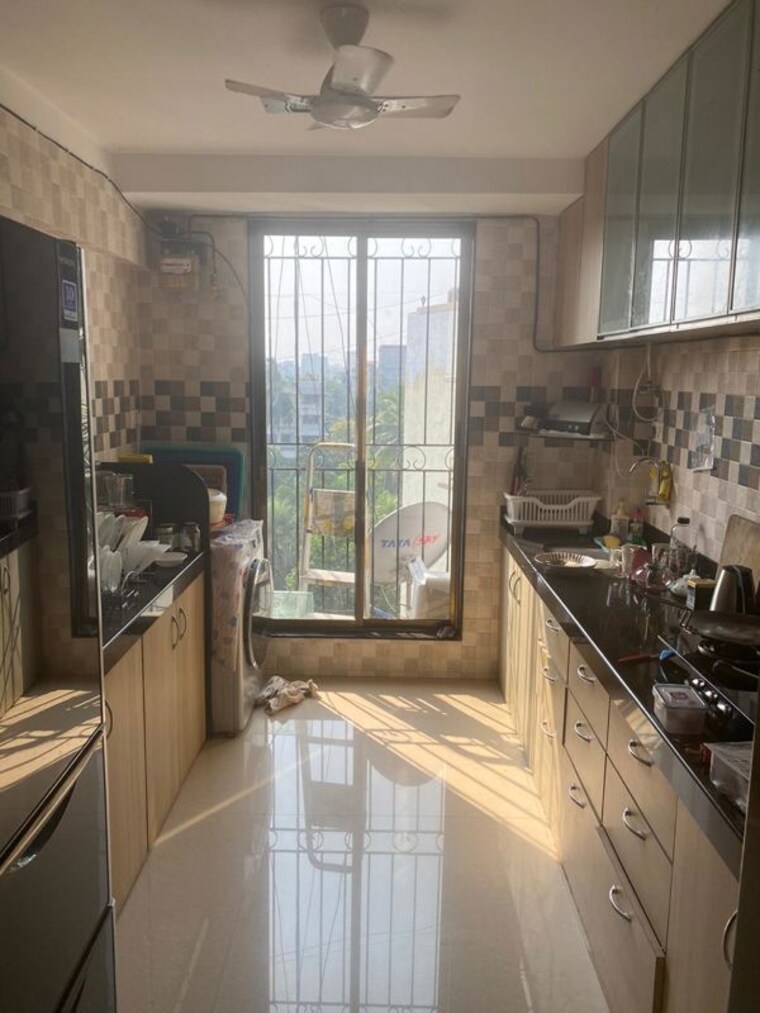 Kitchen, navin nagar 3 Bedroom 1300 Sq.Ft. Apartment In Navin Nagar Mumbai 10476189