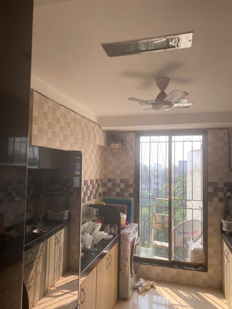 Kitchen, navin nagar 3 Bedroom 1300 Sq.Ft. Apartment In Navin Nagar Mumbai 10476189