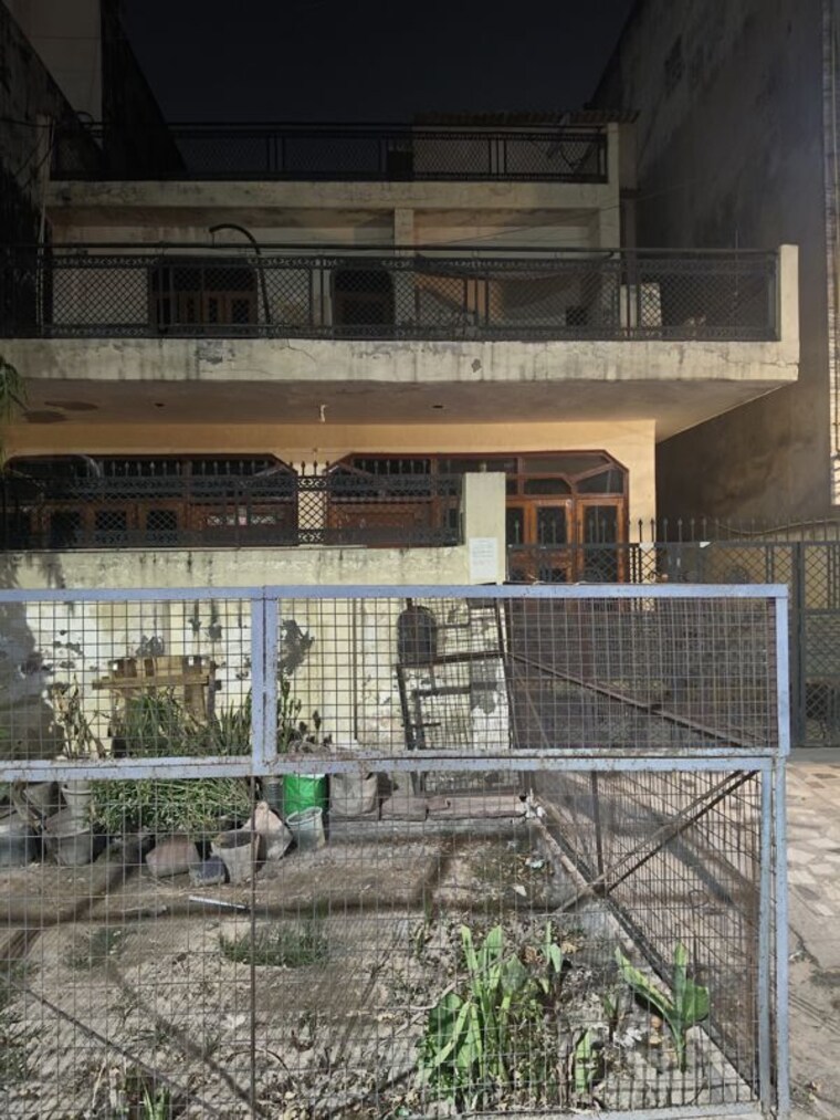 Exterior View, sector 56 3 Bedroom 162 Sq.Mt. Independent House In Sector 56 Noida 10476166