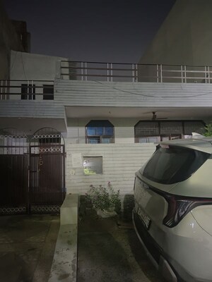 2 BHK Independent House For Sale in Sector 11